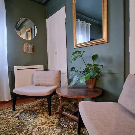 Grand De Charme Centre Apartamento